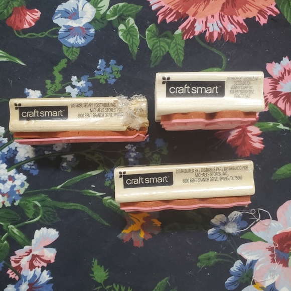 CRAFT SMART Bundle of Three Christmas Rubber Stamps - Picture 3 of 6